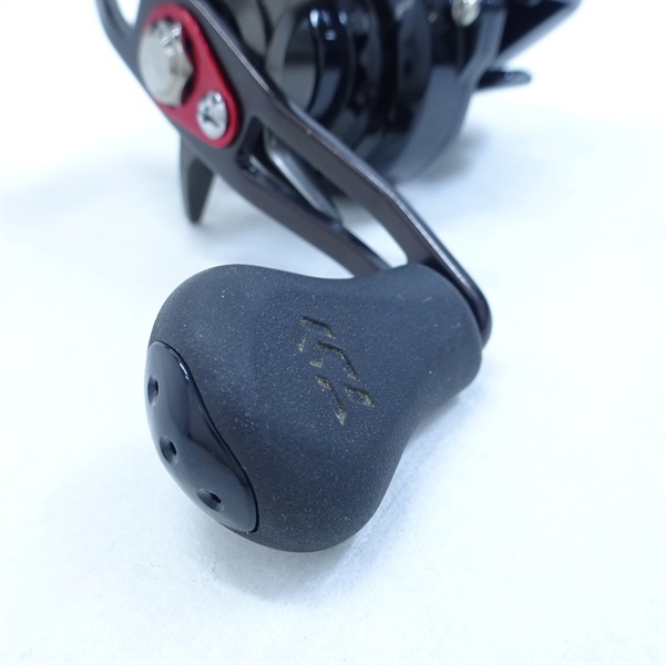 １４タトゥーラＨＤ１５０ＳＨ－ＴＷ　右